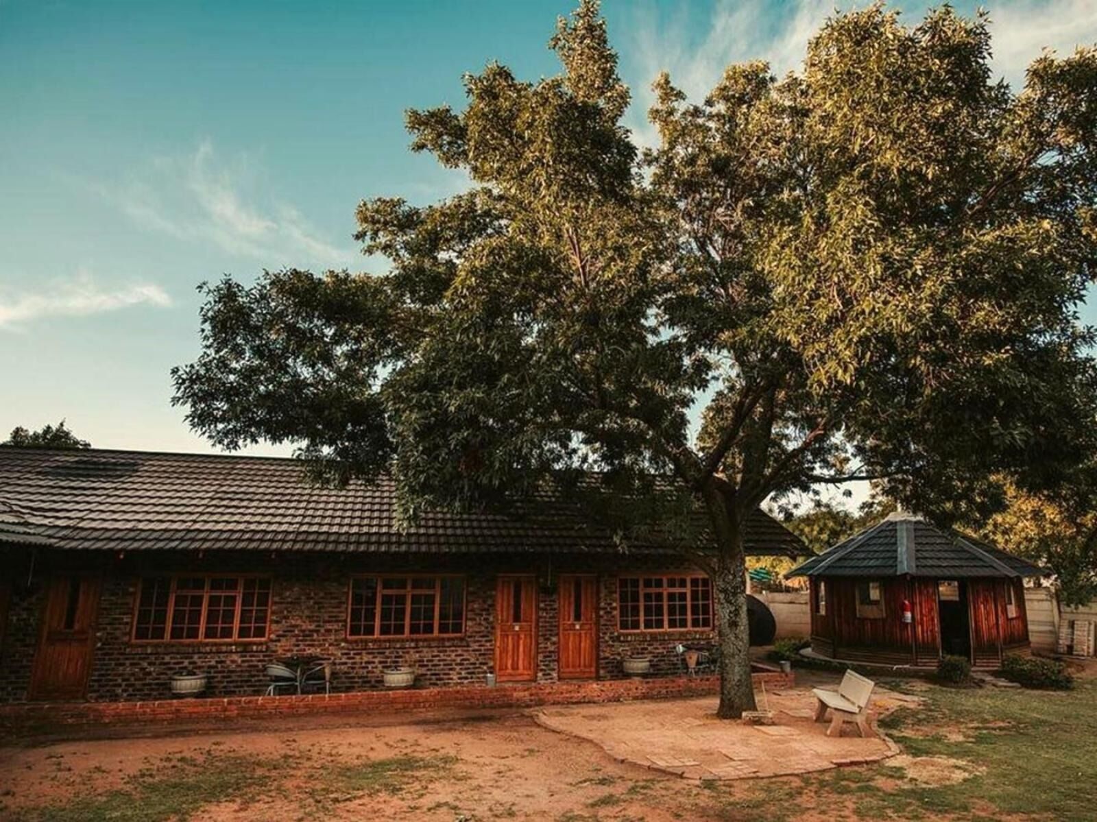Picture of Micarla's Bed and Breakfast