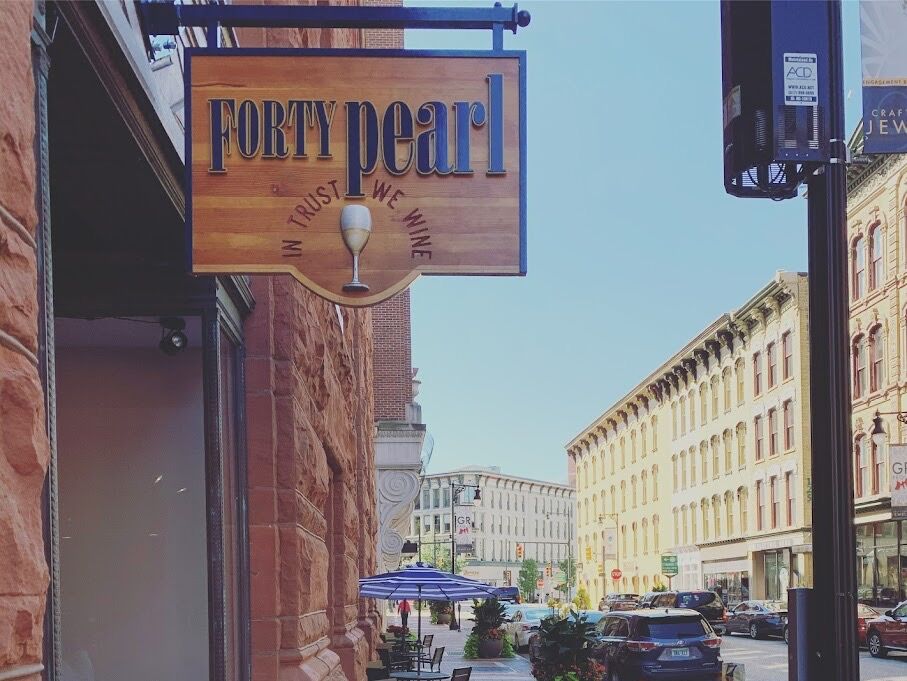 Picture of Forty Pearl