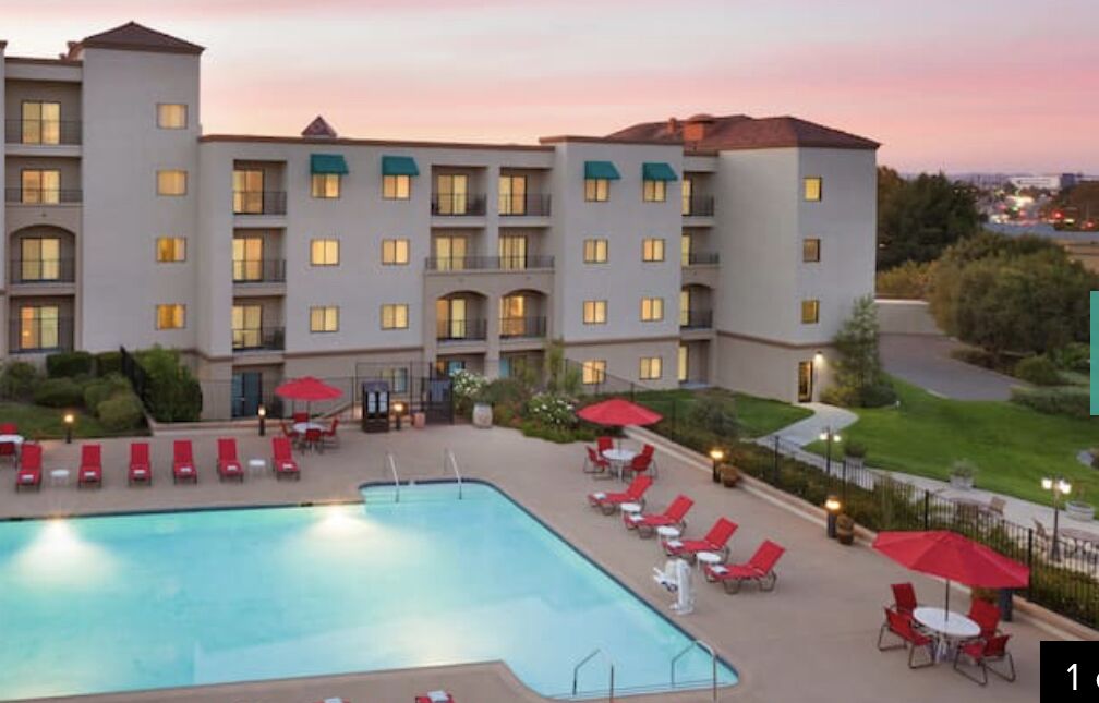 Picture of Embassy Suites
