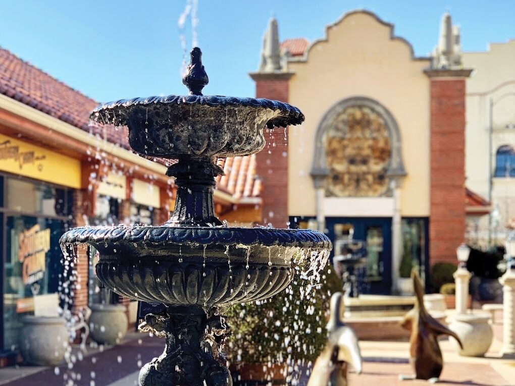 Picture of Country Club Plaza