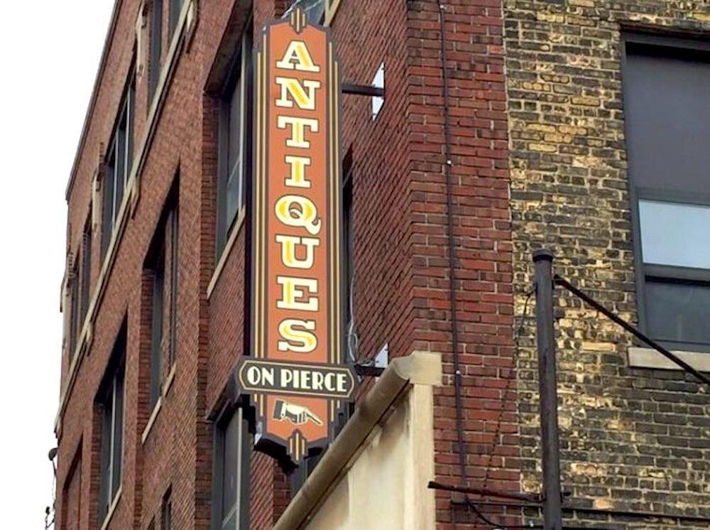 Picture of Antiques On Pierce