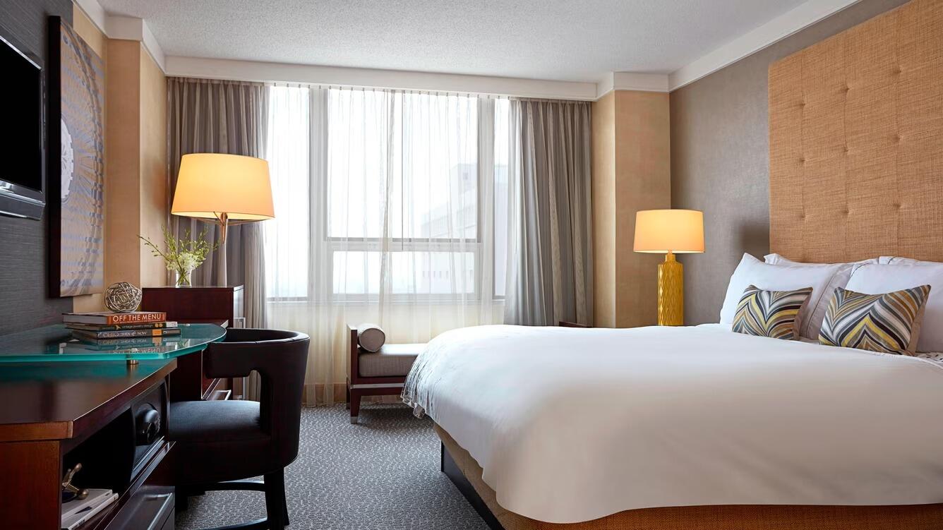 Picture of Renaissance Columbus Downtown Hotel