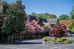 Picture of Riverside Inn