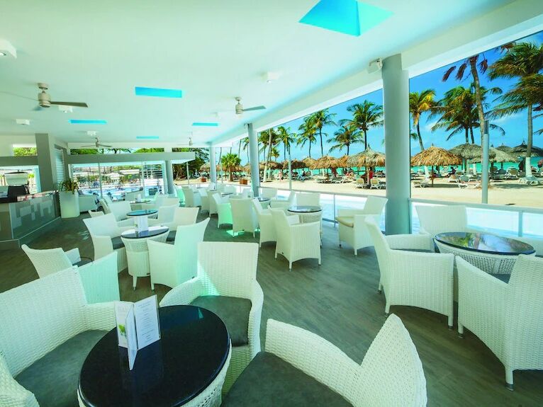 Picture of Dining & Drinks 