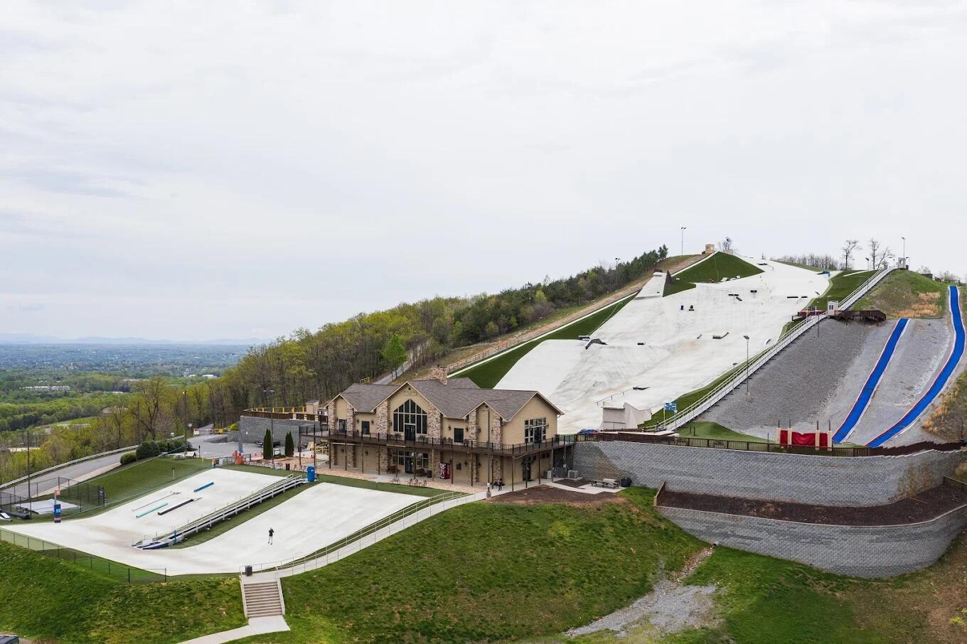Picture of Liberty Mountain Snowflex Centre