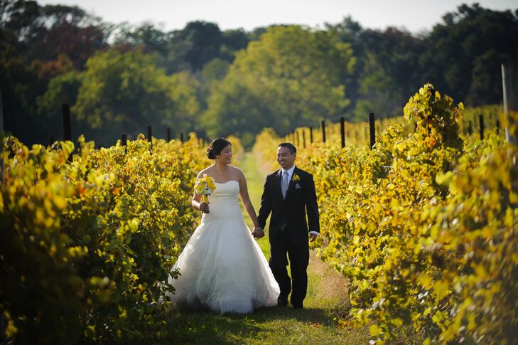 Jennifer Chiu (31, a HR Generalist) and John Diep (34, Associate Product Owner) didn't want a traditional ballroom banquet wedding, so they chose to h