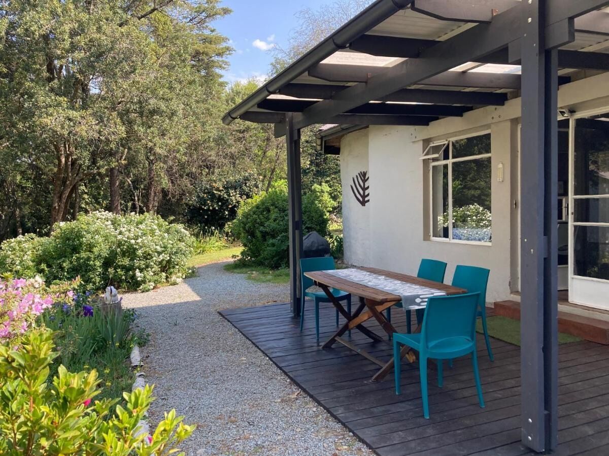 Picture of Bramber Cottage Living With Joy