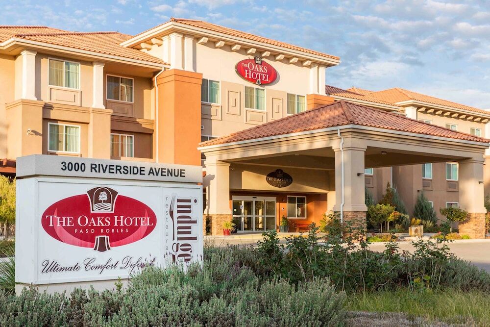 Picture of The Oaks Hotel Paso Robles