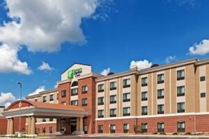 Picture of Holiday Inn Express & Suites Glenpool Tulsa South an IHG Hotel