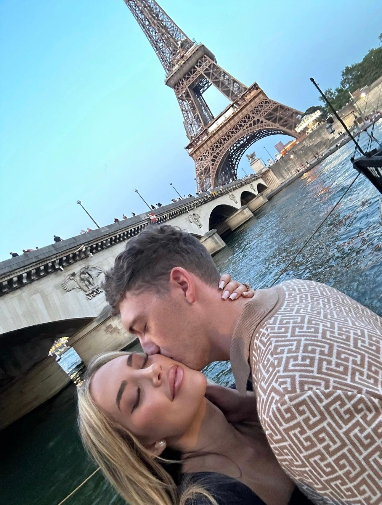 Back to the beautiful city of Paris! ✨