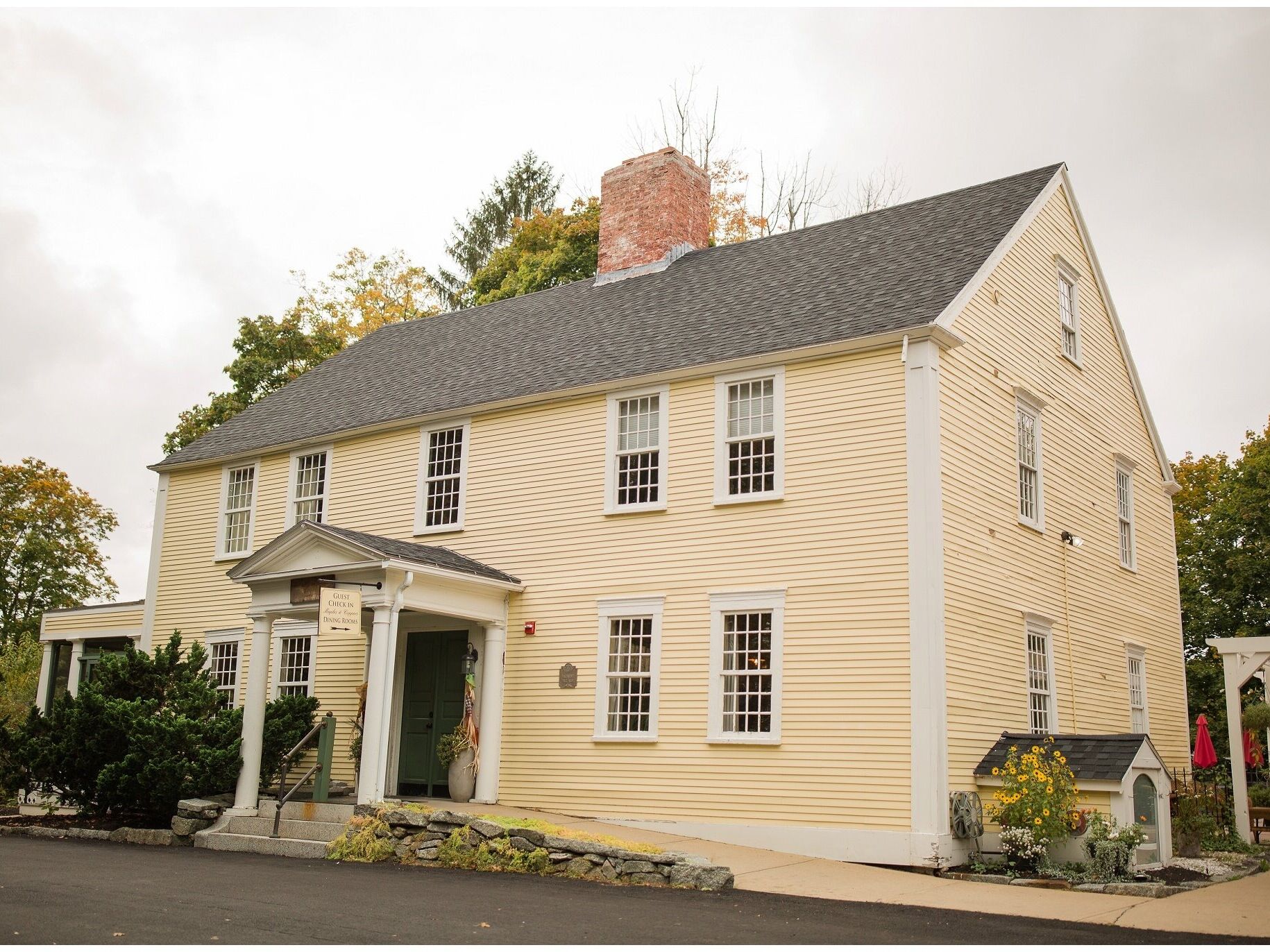 Picture of Three Chimneys Inn & Frost Sawyer Tavern