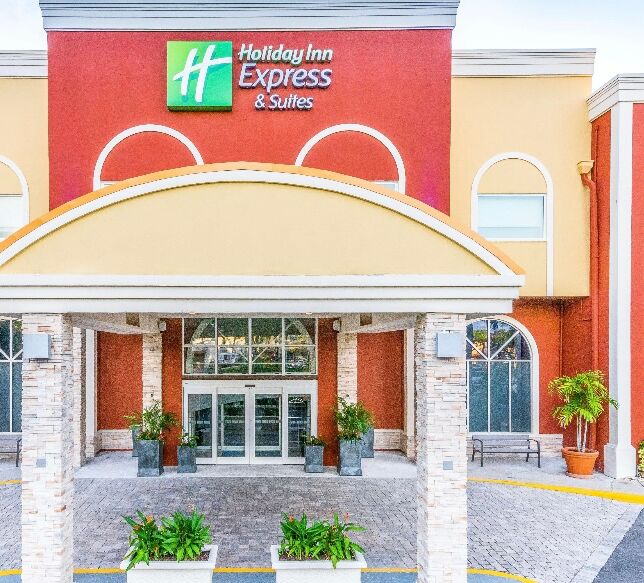 Picture of Holiday Inn Express & Suites Bradenton West, an IHG Hotel