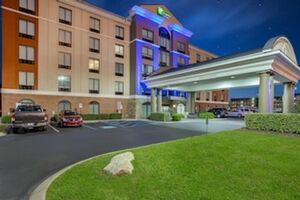 Picture of Holiday Inn Express & Suites Lebanon Nashville Area by IHG