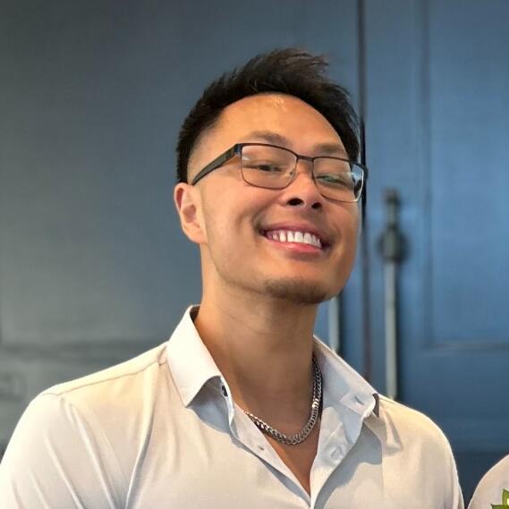 Devone Saengdara