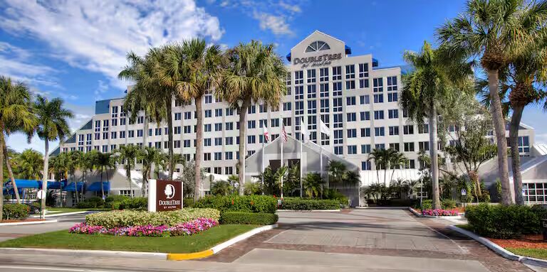 Picture of DoubleTree By Hilton Deerfield