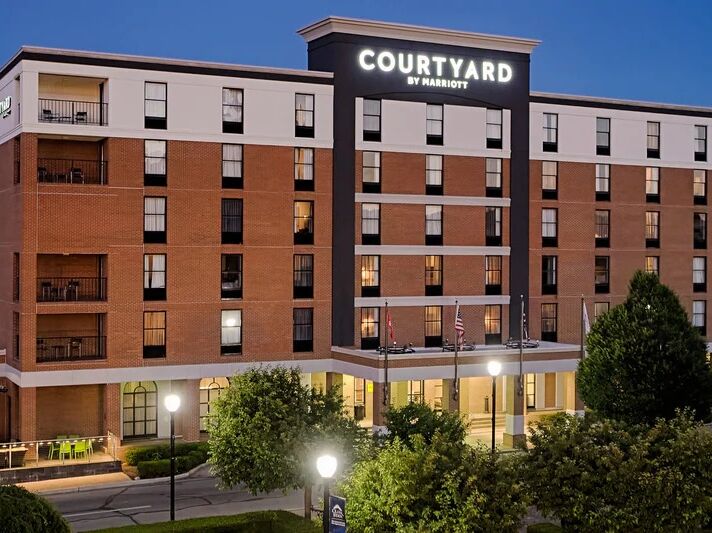 Picture of Courtyard Springfield Downtown