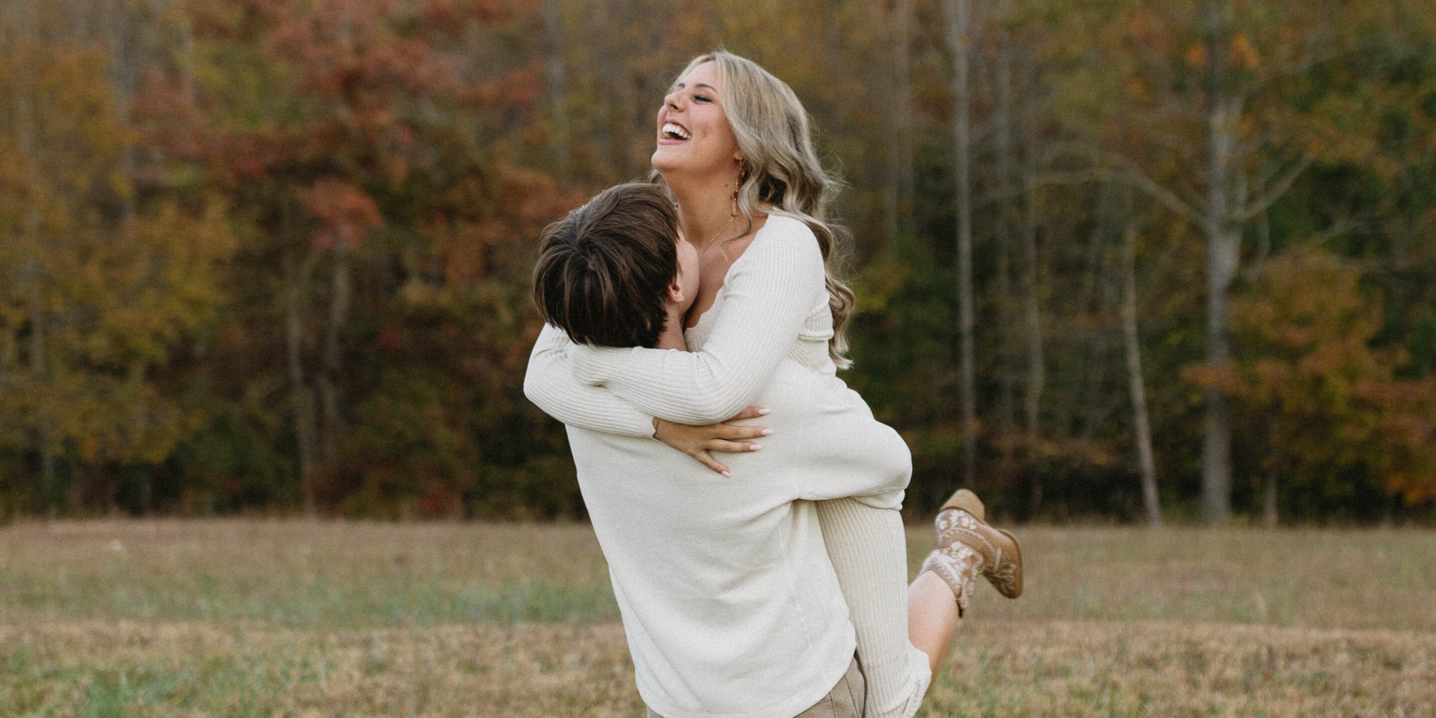 Savannah & Kane Home Page Banner