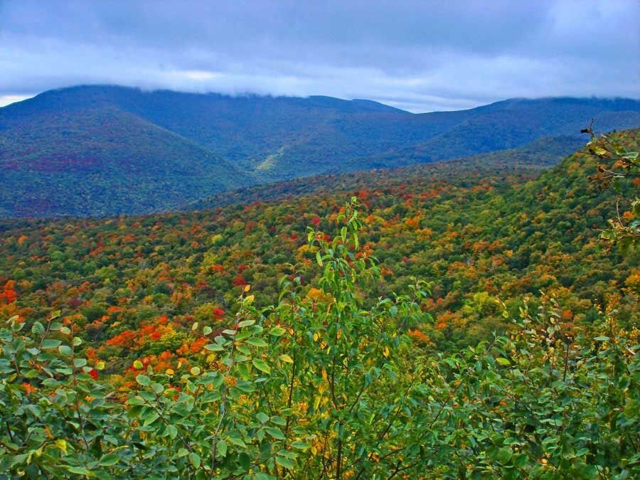 Picture of Giant Ledge Trailhead