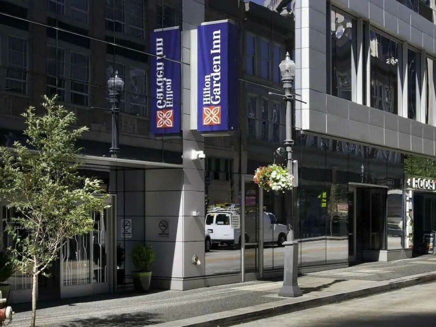 Picture of Hilton Garden Inn Pittsburgh Downtown