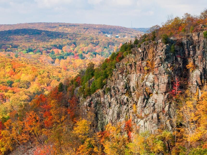 Picture of Sleeping Giant State Park