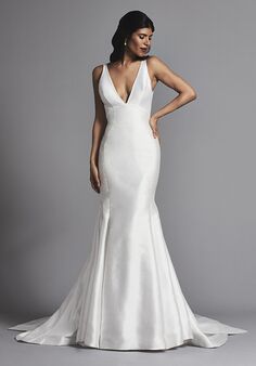 Pnina Tornai for Kleinfeld 4612 Wedding Dress