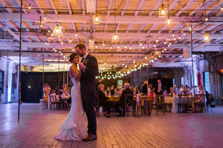 To bring Lauren and Dave’s vision for an intimate, backyard-inspired event to life, The Event Light Pros lit up the dance floor with unique drop-socket pendants. After cocktail hour and dinner, the couple kicked off an evening of celebrating with their first dance to Kenny Chesney and Grace Potter’s “You and Tequila.” DJ Luke Lanigan took it from there, getting guests up out of their seats and out on the dance floor. “He was awesome and listened to my every request,” says Lauren. “Music was definitely something we were picky about and wanted it to really set the mood for the evening. He had everyone dancing the whole night through!”