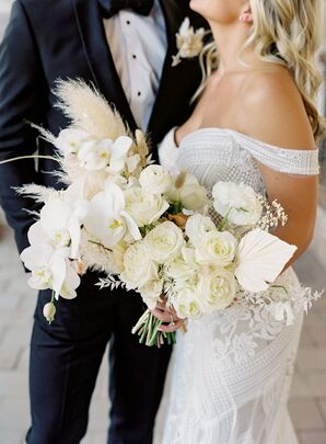 All-White Bouquet With Pampas, Rananculus and Rose