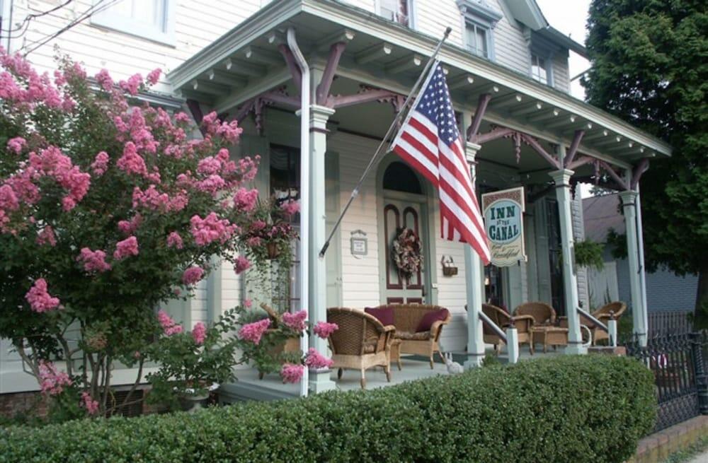 Picture of Inn At The Canal Bed & Breakfast