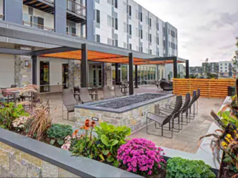 Picture of Courtyard by Marriott Appleton Riverfront