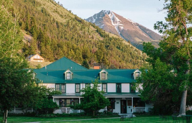 Picture of Chico Hot Springs Resort & Day Spa