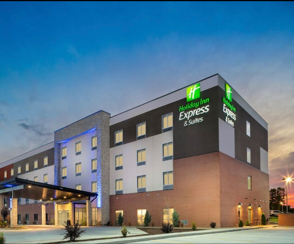 Picture of Holiday Inn Express & Suites St. Peters