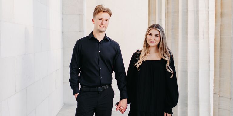 ANNA & MARK Home Page Banner