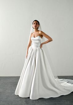 Justin Alexander Signature Echo Ball Gown Wedding Dress