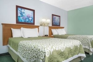 Picture of Days Inn by Wyndham St. Cloud
