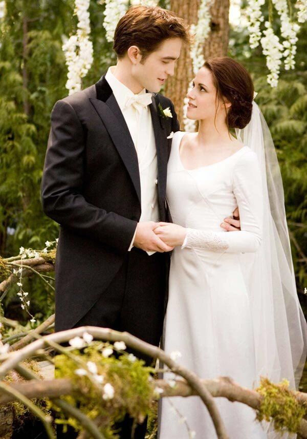 Bella Swan's wedding dress in Twilight