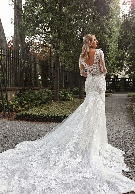 Essense of Australia D4213 Fit-and-Flare Wedding Dress - 5