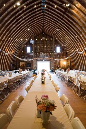 A Rustic Barn Wedding Reception in Minnesota