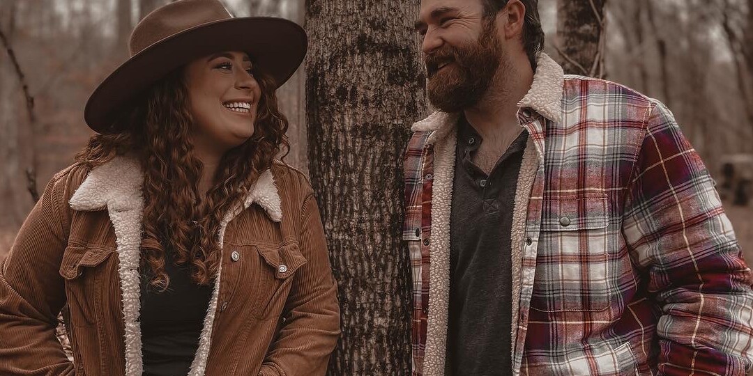Samantha & Buck Home Page Banner