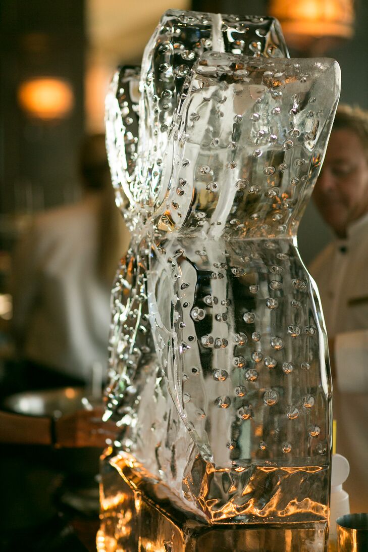 The reception included an ice luge in the shape of a starfish!