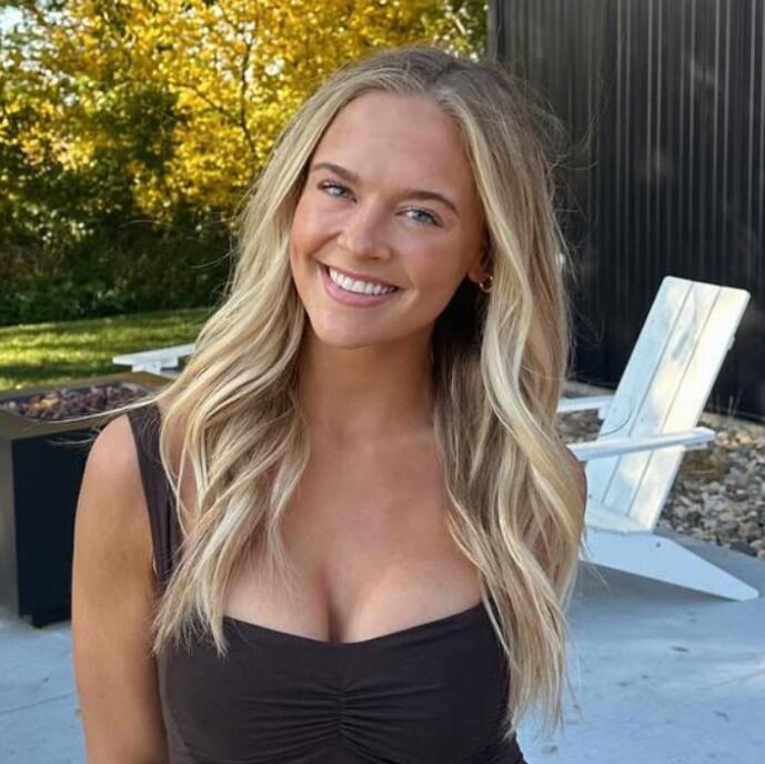 Lauren Smith 