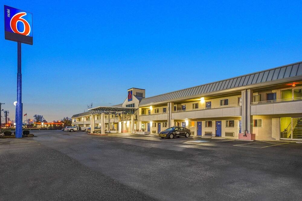 Picture of Motel 6 North Ridgeville, OH - Cleveland Intl Airport - N Ridgeville