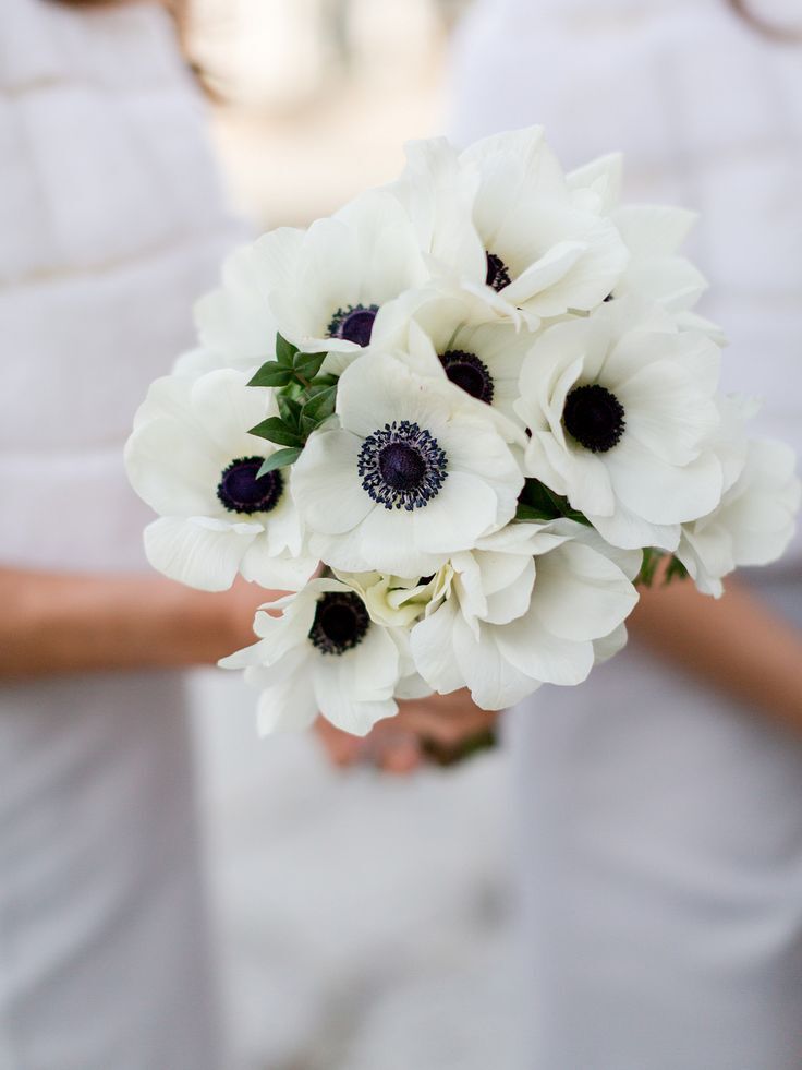 White anemone wedding bouquet