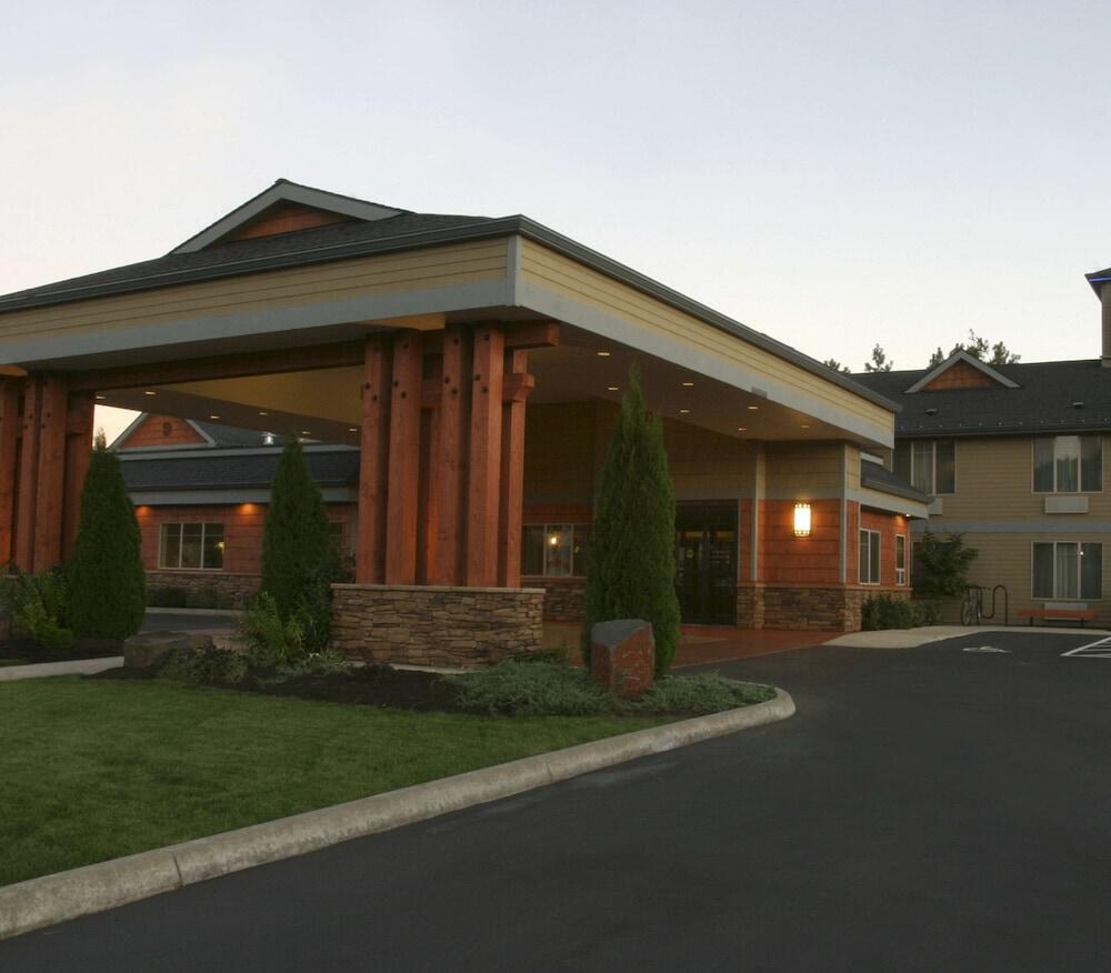 Picture of Best Western Snowcap Lodge