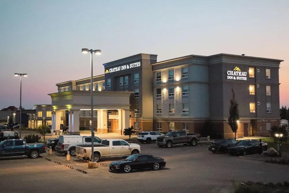 Picture of Chateau Inn & Suites Bonnyville