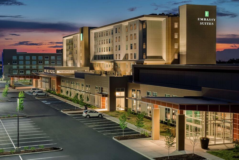 Picture of Embassy Suites by Hilton Noblesville Indianapolis Convention Center
