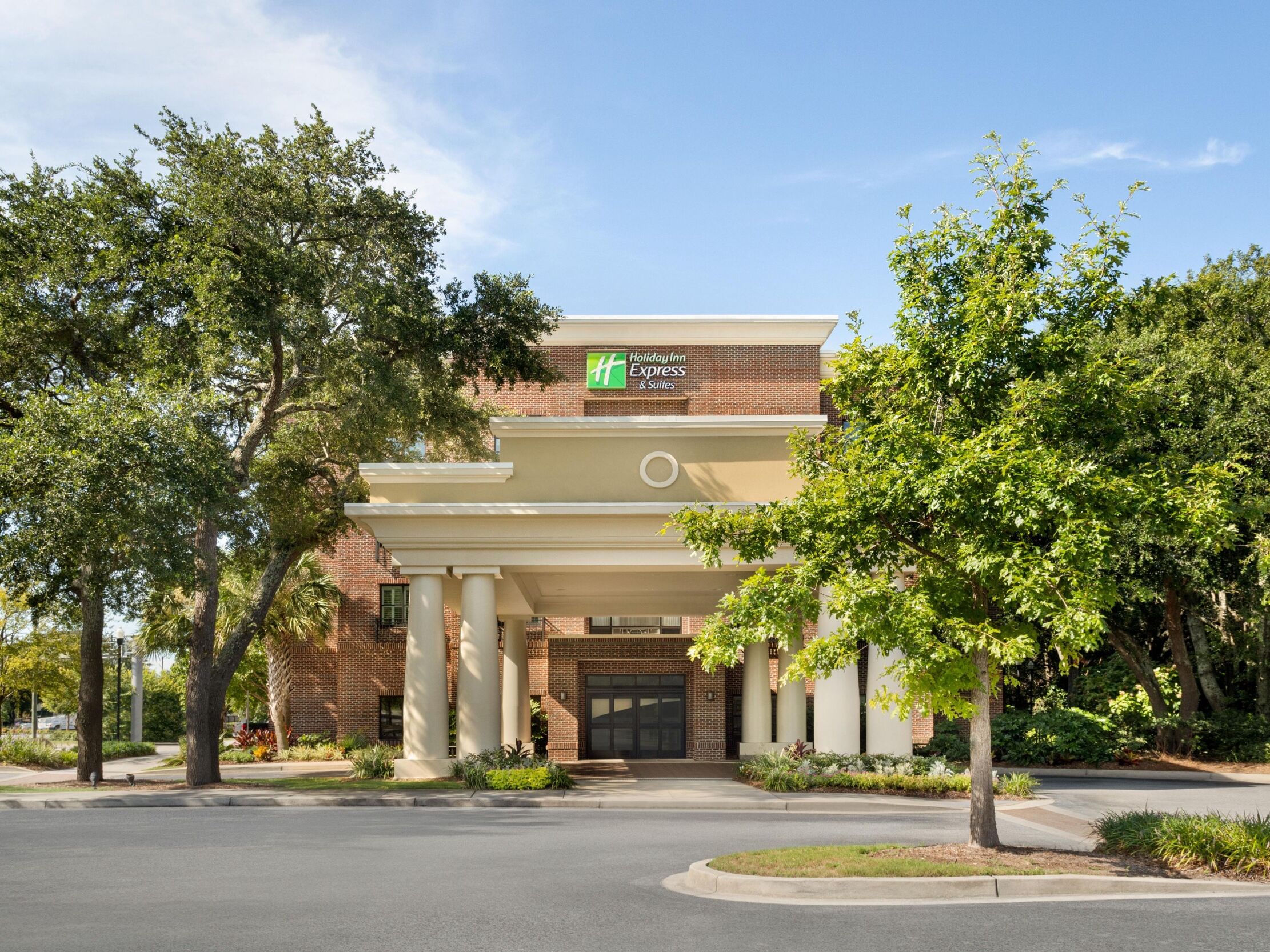 Picture of Holiday Inn Express & Suites Charleston - Mount Pleasant