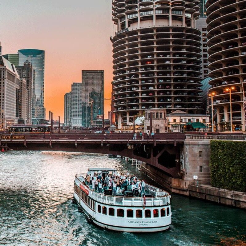 Picture of Chicago River Boat Architecture Tours