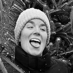 Laura DeVries