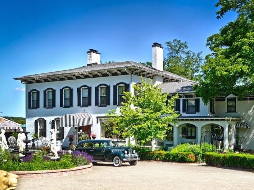 Picture of Maxwell Mansion Hotel