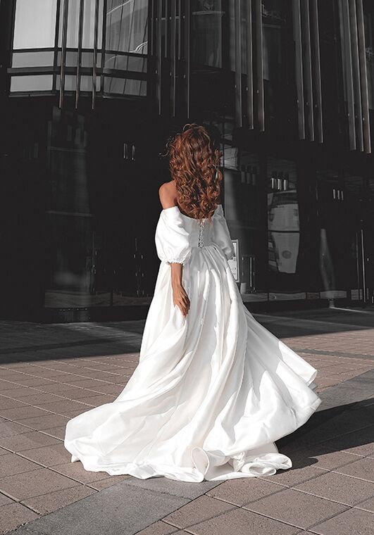 Olivia Bottega Mikado Wedding Dress Rosana with Detachable Train Ball Gown Wedding Dress - 7